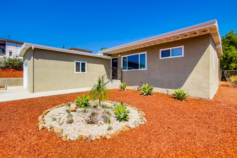 Virtual tour photo 1 of 32 for 5020 Lakiba Palmer Ave