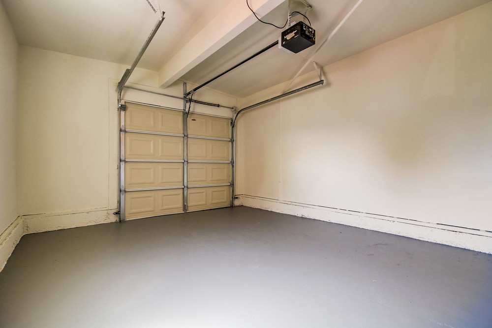 Virtual tour photo 25 of 32 for 5020 Lakiba Palmer Ave