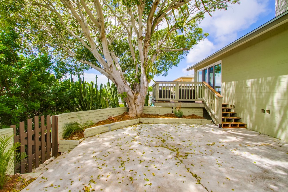 Virtual tour photo 41 of 54 for 5023 Hilda Rd