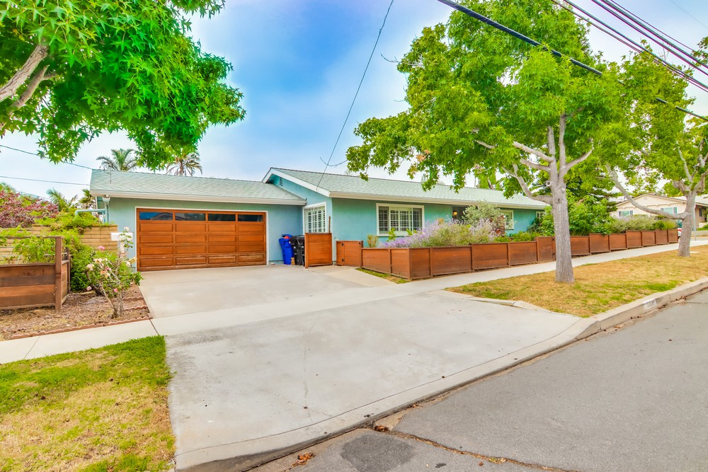 Virtual tour photo 4 of 55 for 5024 Fanuel St
