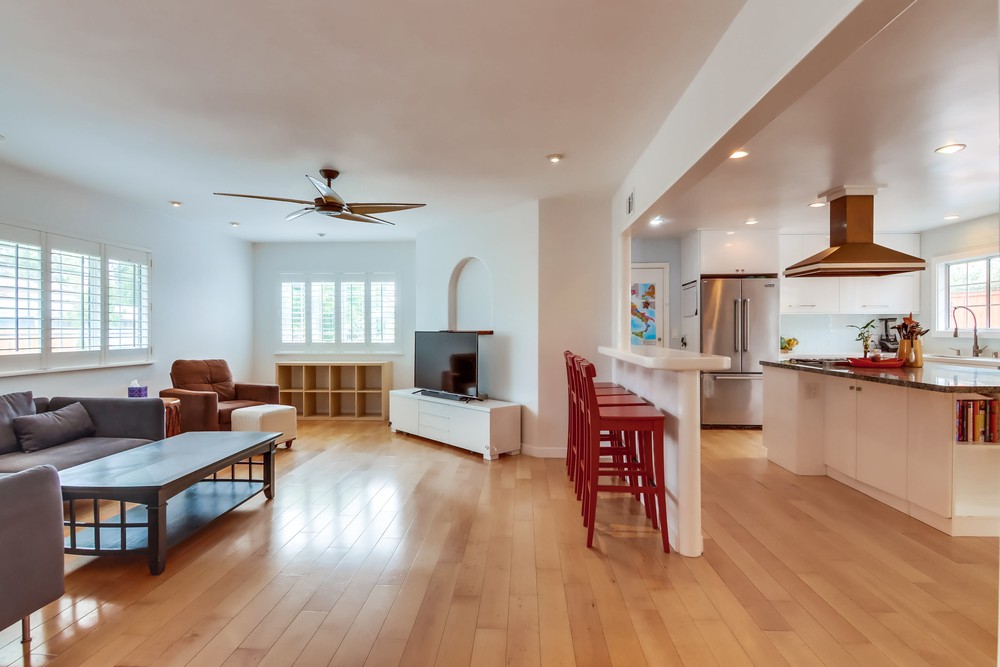Virtual tour photo 10 of 55 for 5024 Fanuel St