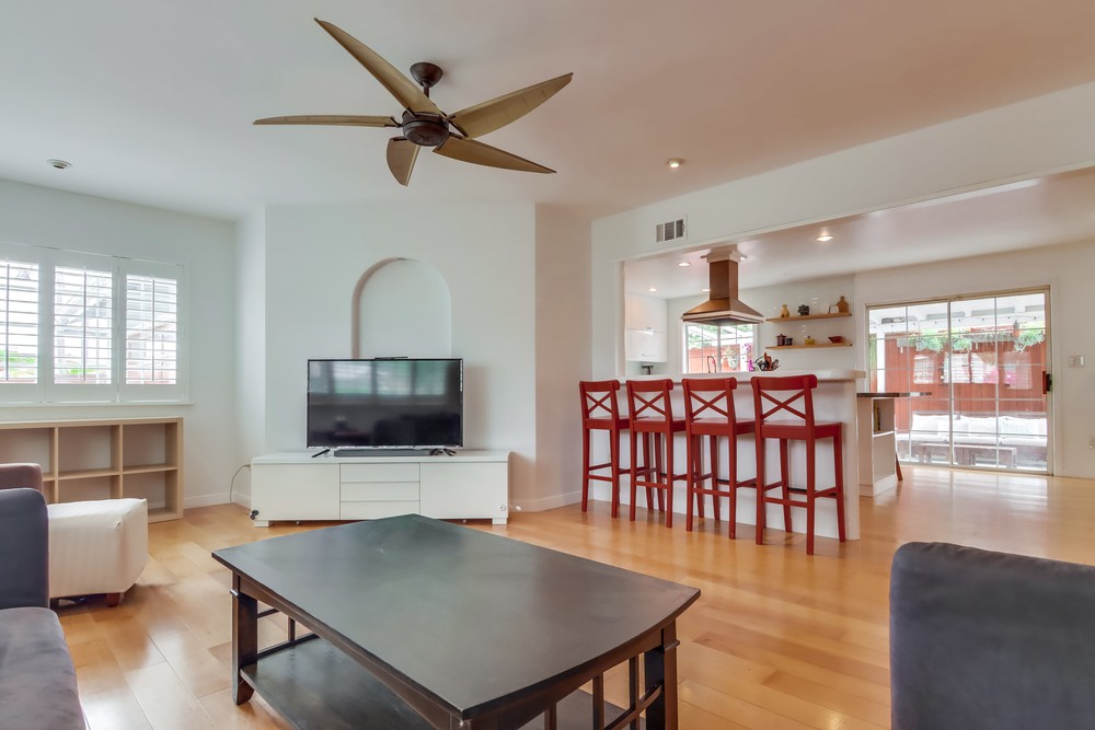 Virtual tour photo 13 of 55 for 5024 Fanuel St