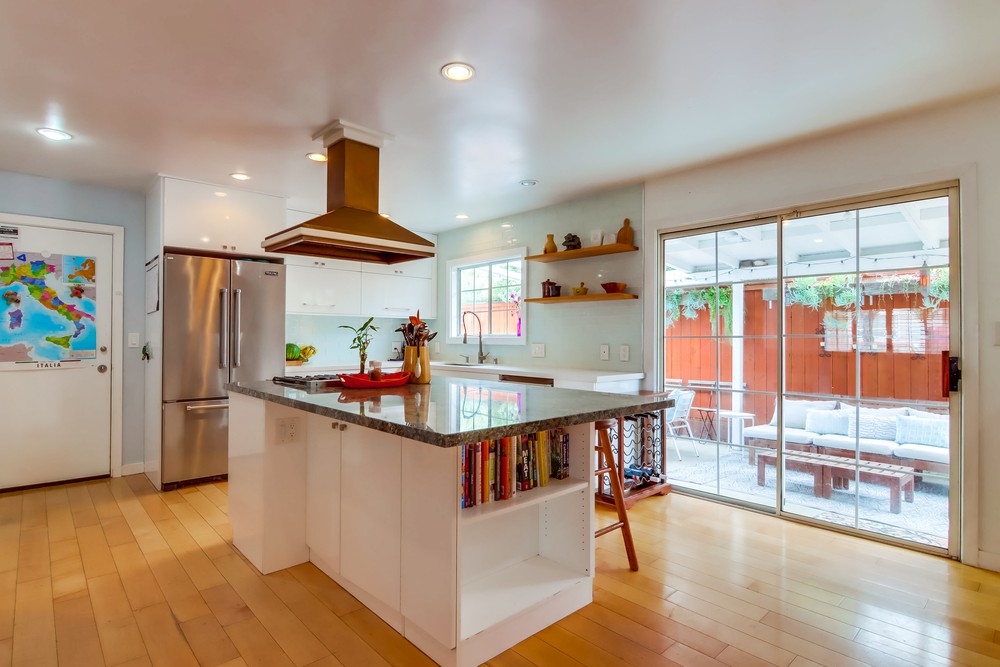 Virtual tour photo 17 of 55 for 5024 Fanuel St