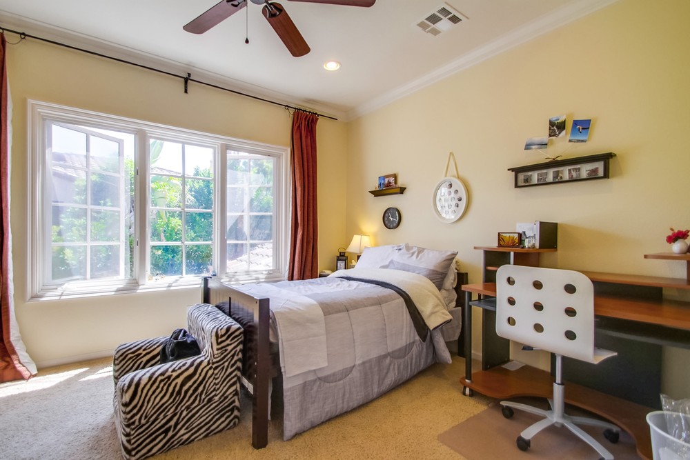 Virtual tour photo 38 of 47 for 5025 Seagrove Cove