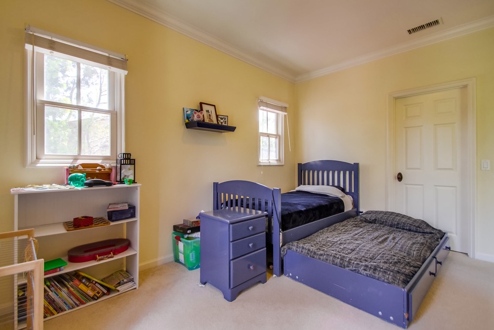 Virtual tour photo 40 of 47 for 5025 Seagrove Cove