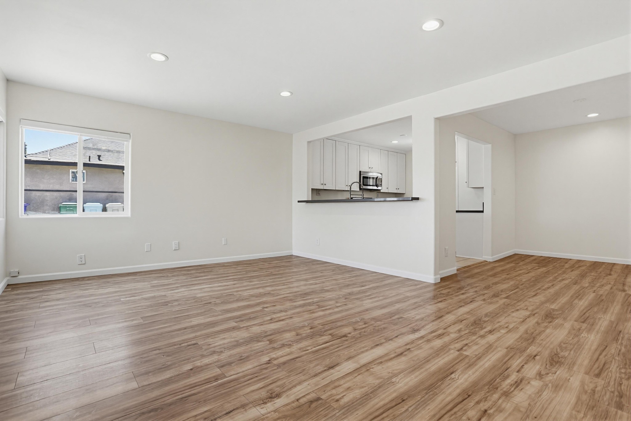 Virtual tour photo 9 of 35 for 5026 70th St