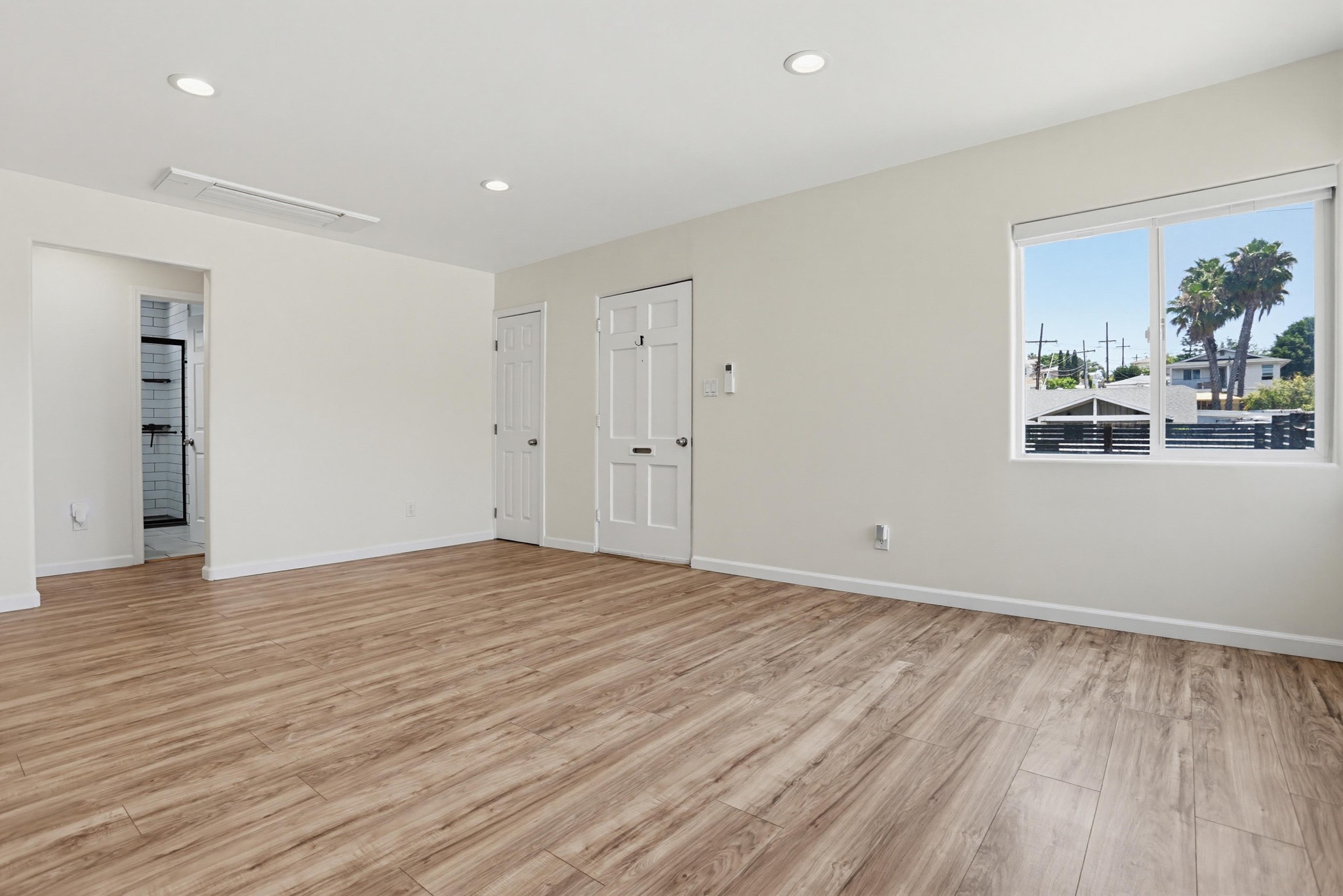 Virtual tour photo 11 of 35 for 5026 70th St