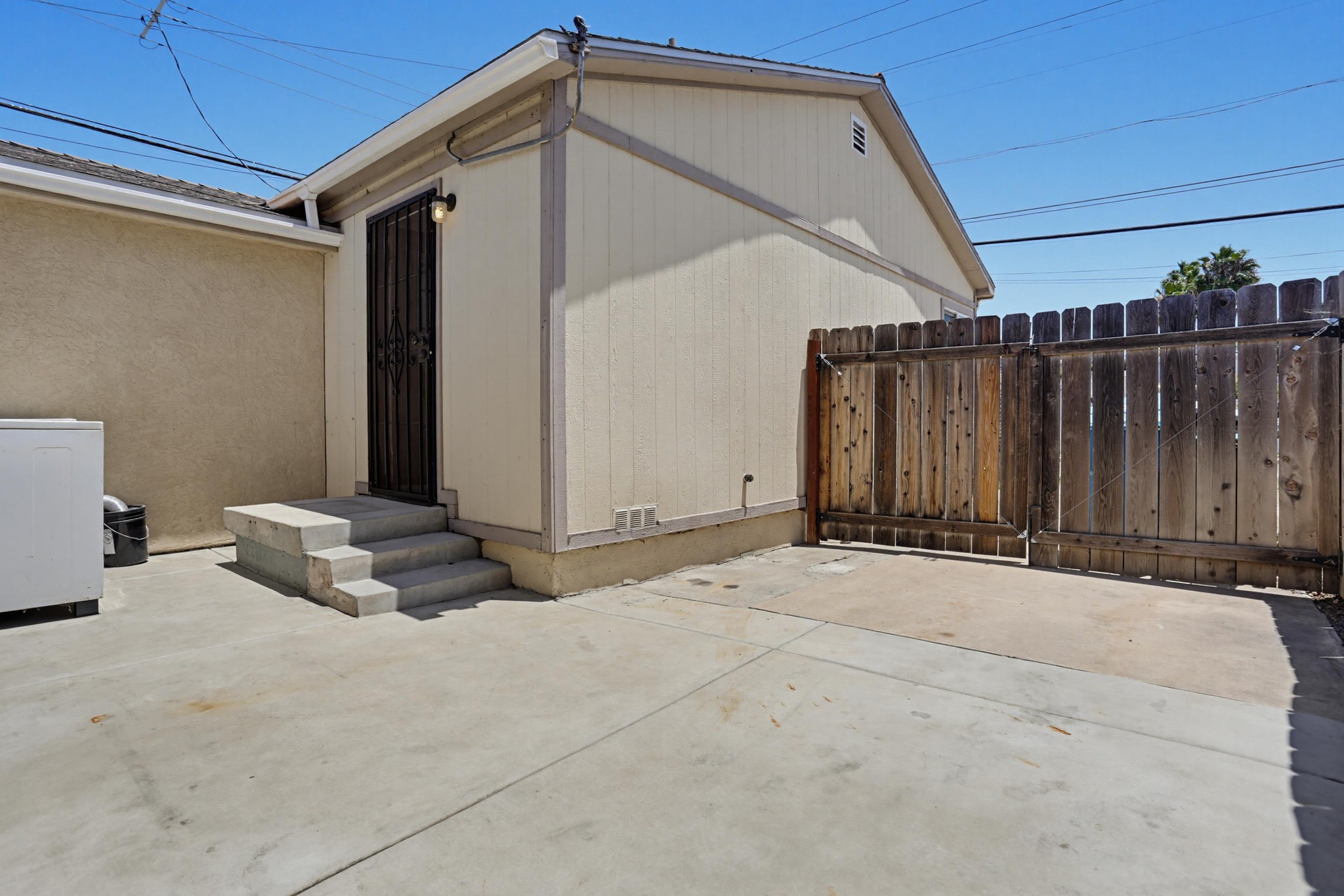 Virtual tour photo 32 of 35 for 5026 70th St