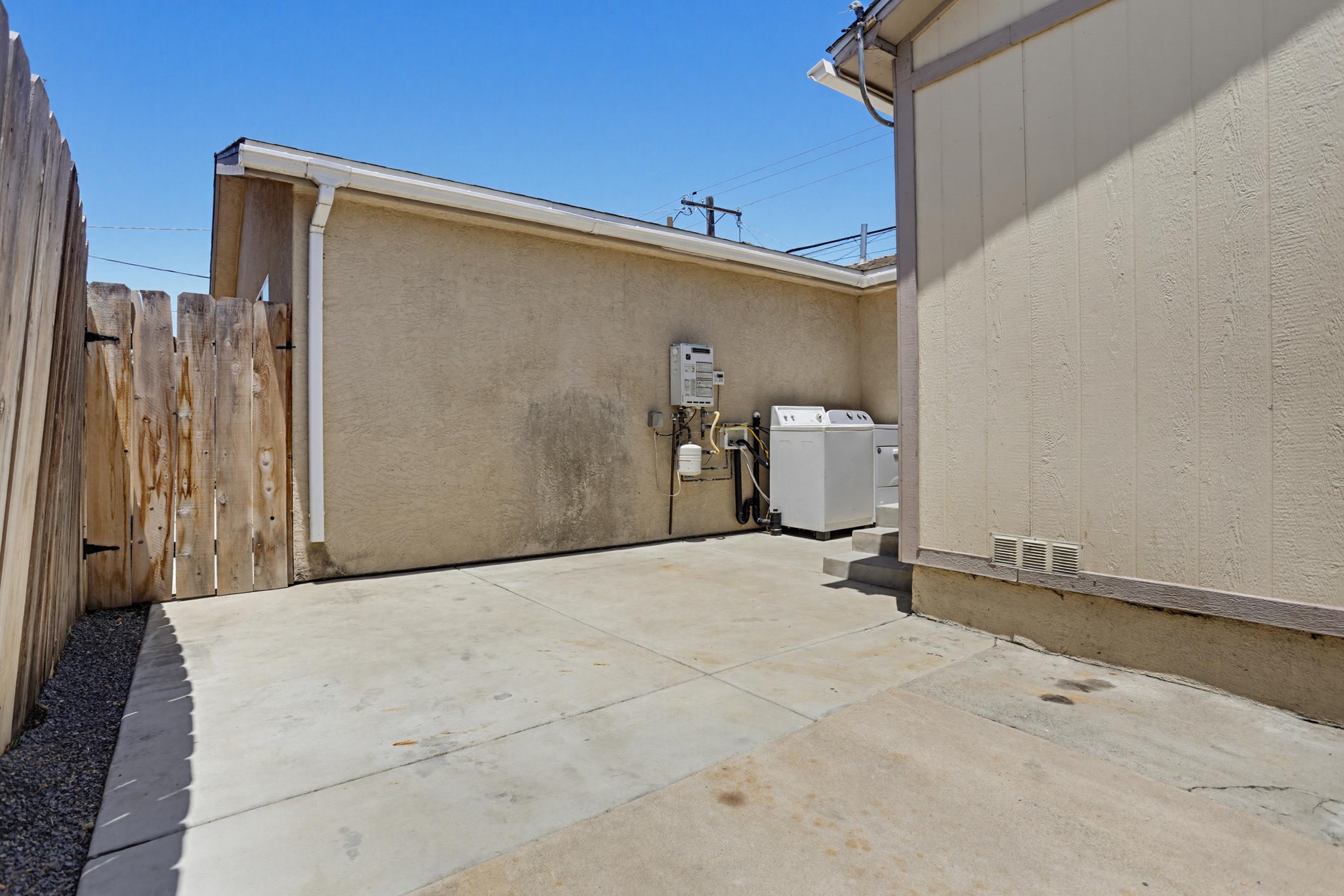 Virtual tour photo 34 of 35 for 5026 70th St