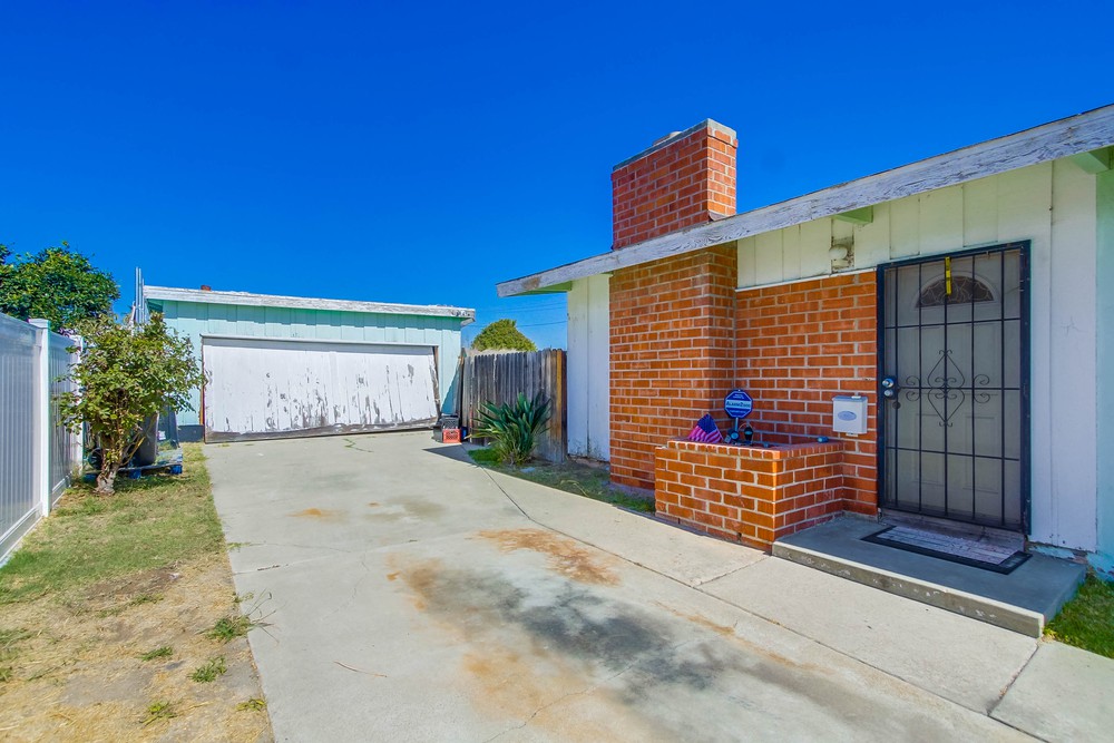 Virtual tour photo 9 of 29 for 5026 La Paz Dr