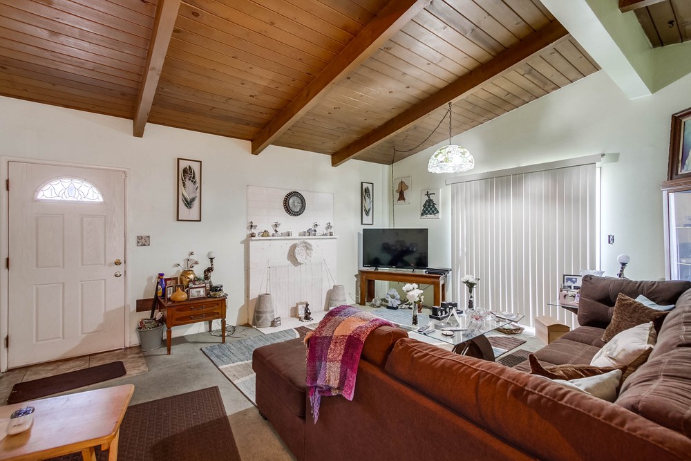 Virtual tour photo 15 of 29 for 5026 La Paz Dr