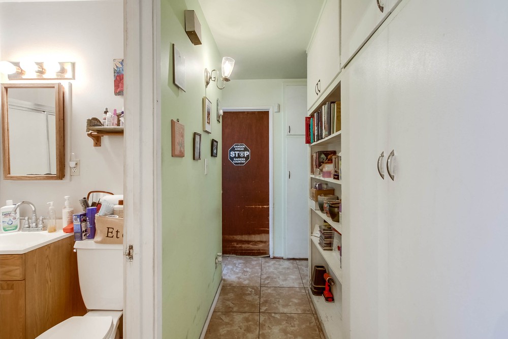 Virtual tour photo 22 of 29 for 5026 La Paz Dr