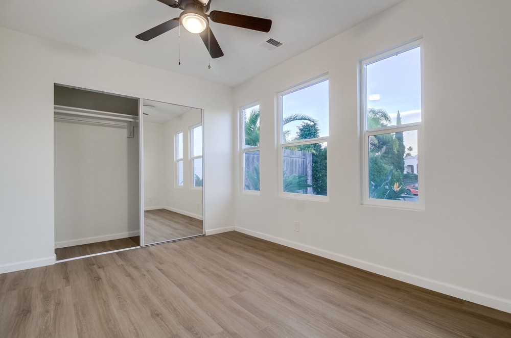 Virtual tour photo 37 of 55 for 5026 Mansfield St