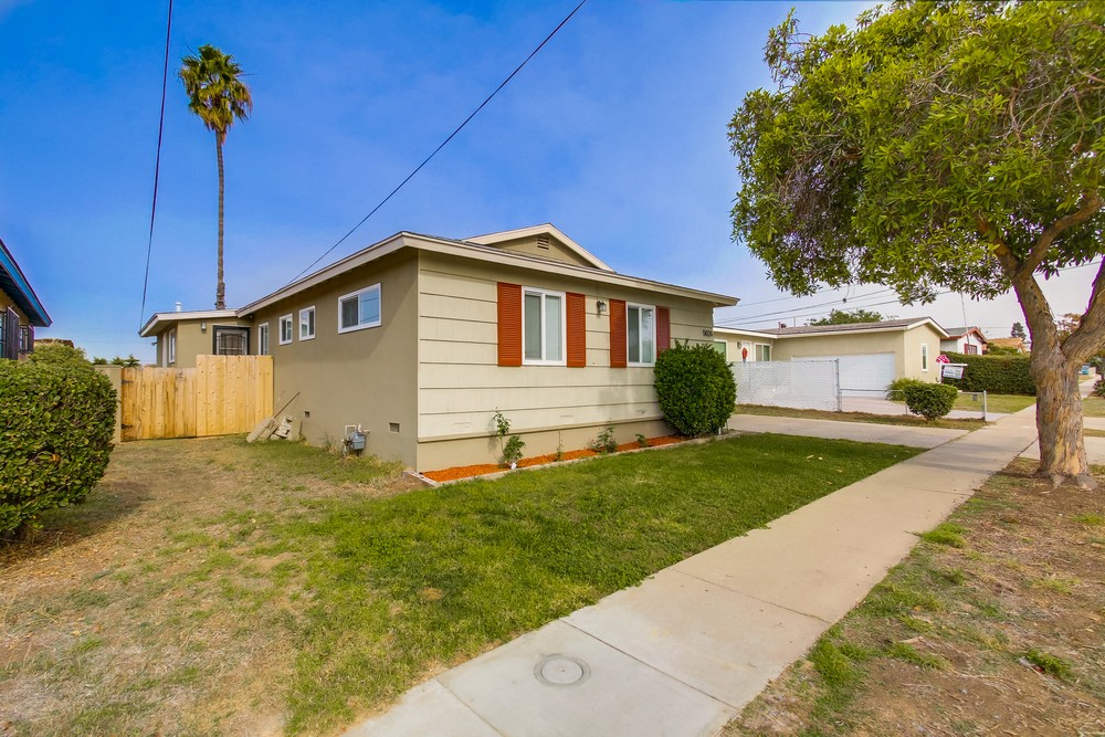 Virtual tour photo 5 of 54 for 5026 Reynolds St