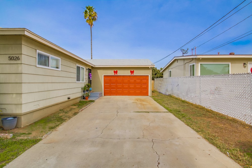 Virtual tour photo 6 of 54 for 5026 Reynolds St