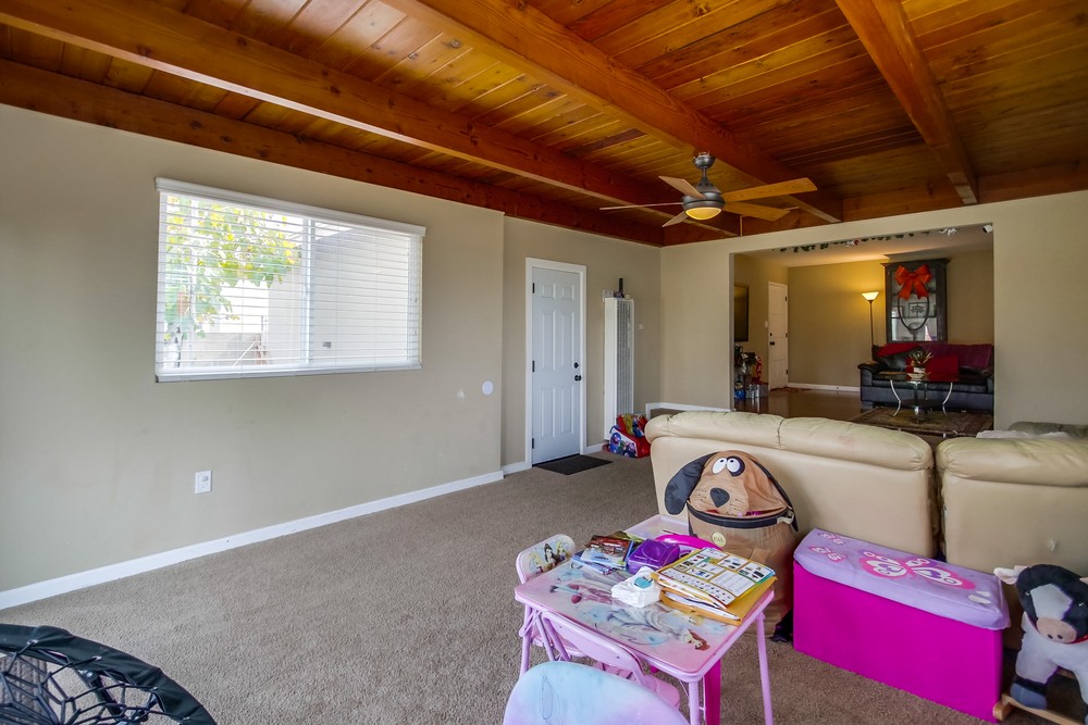Virtual tour photo 18 of 54 for 5026 Reynolds St