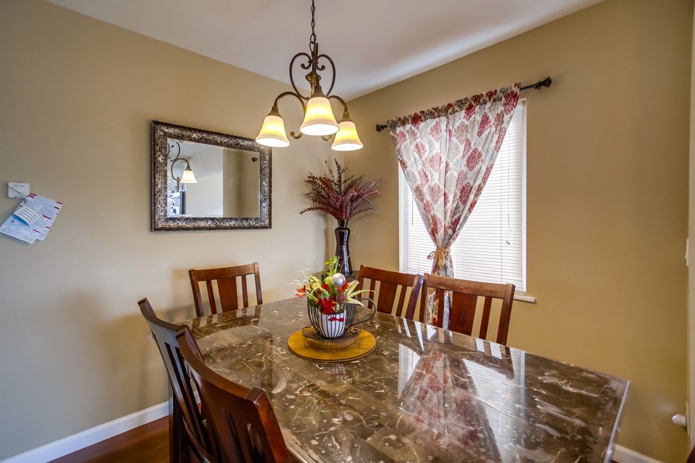 Virtual tour photo 20 of 54 for 5026 Reynolds St