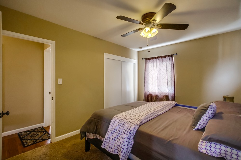 Virtual tour photo 32 of 54 for 5026 Reynolds St