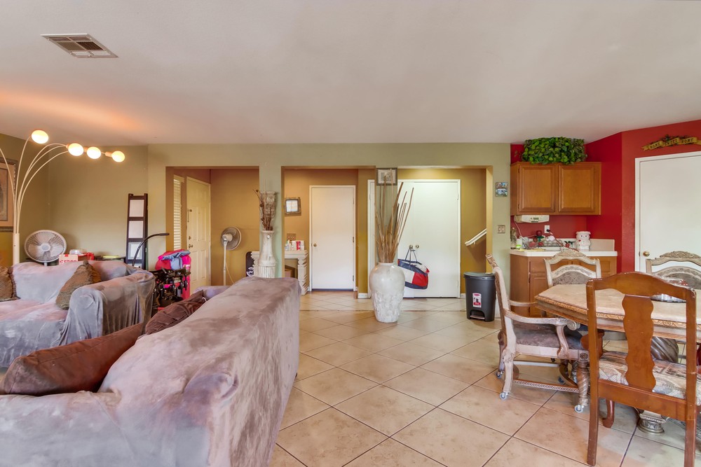 Virtual tour photo 11 of 45 for 5027 Cimarron Way