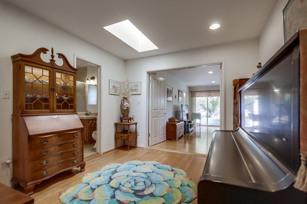 Virtual tour photo 15 of 33 for 5027 Greenbrier Ave