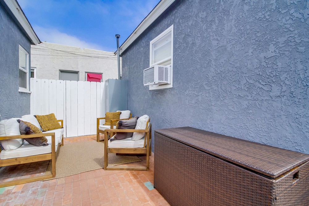 Virtual tour photo 7 of 47 for 5027 Lotus St