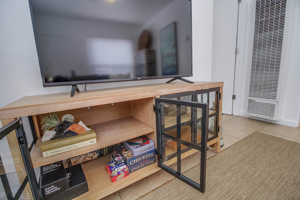 Virtual tour photo 19 of 47 for 5027 Lotus St
