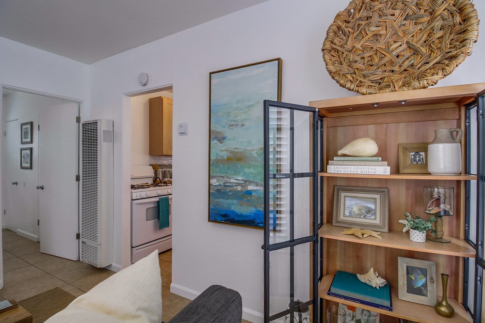 Virtual tour photo 21 of 47 for 5027 Lotus St