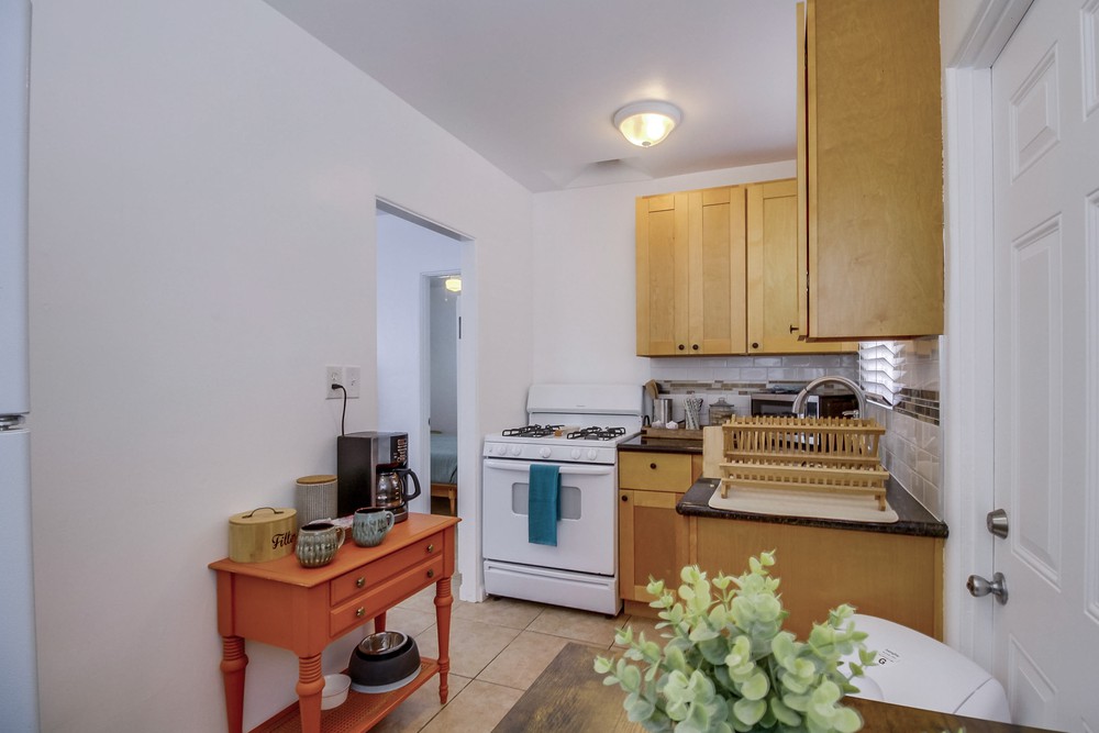Virtual tour photo 24 of 47 for 5027 Lotus St
