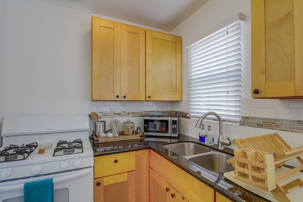 Virtual tour photo 27 of 47 for 5027 Lotus St