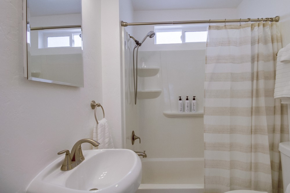 Virtual tour photo 39 of 47 for 5027 Lotus St