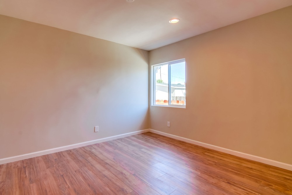 Virtual tour photo 16 of 36 for 5028 70th St