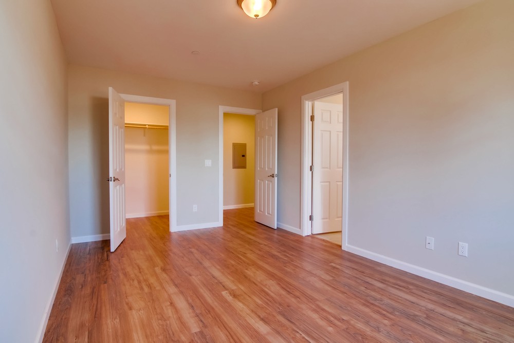 Virtual tour photo 32 of 36 for 5028 70th St