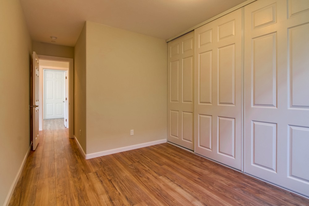 Virtual tour photo 33 of 36 for 5028 70th St