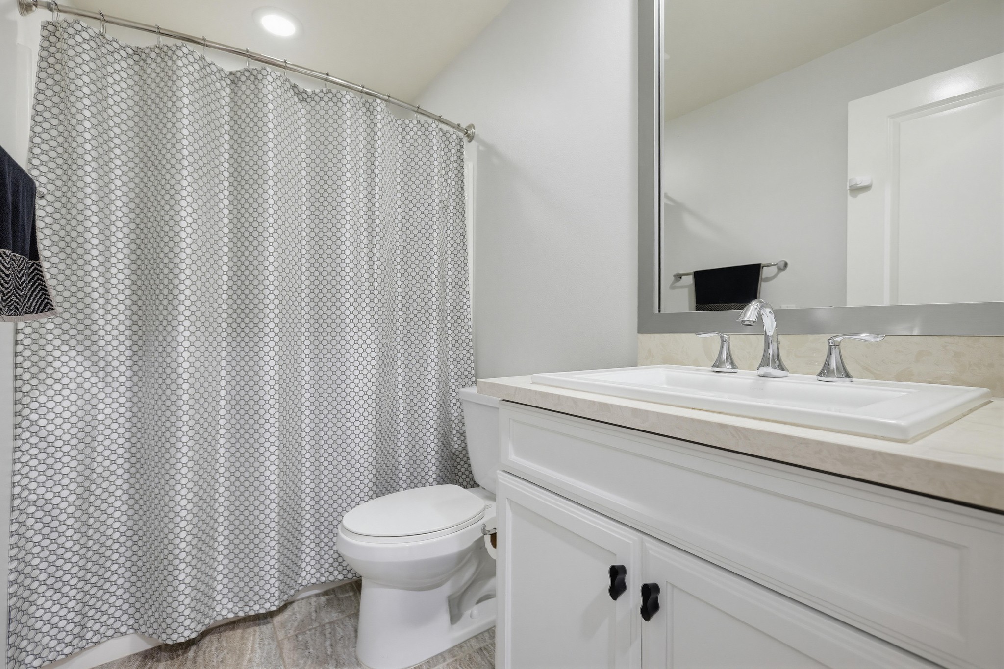 Virtual tour photo 36 of 64 for 503 Rockefeller