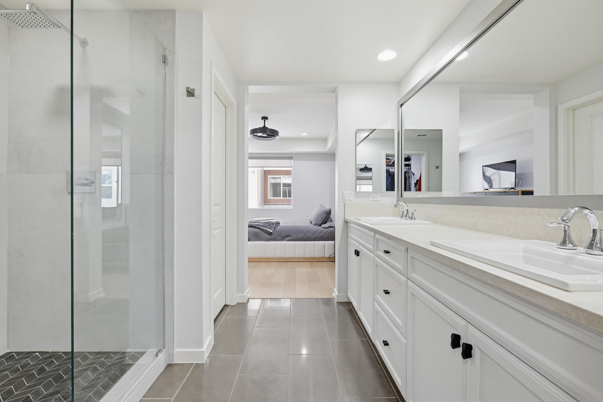 Virtual tour photo 48 of 64 for 503 Rockefeller