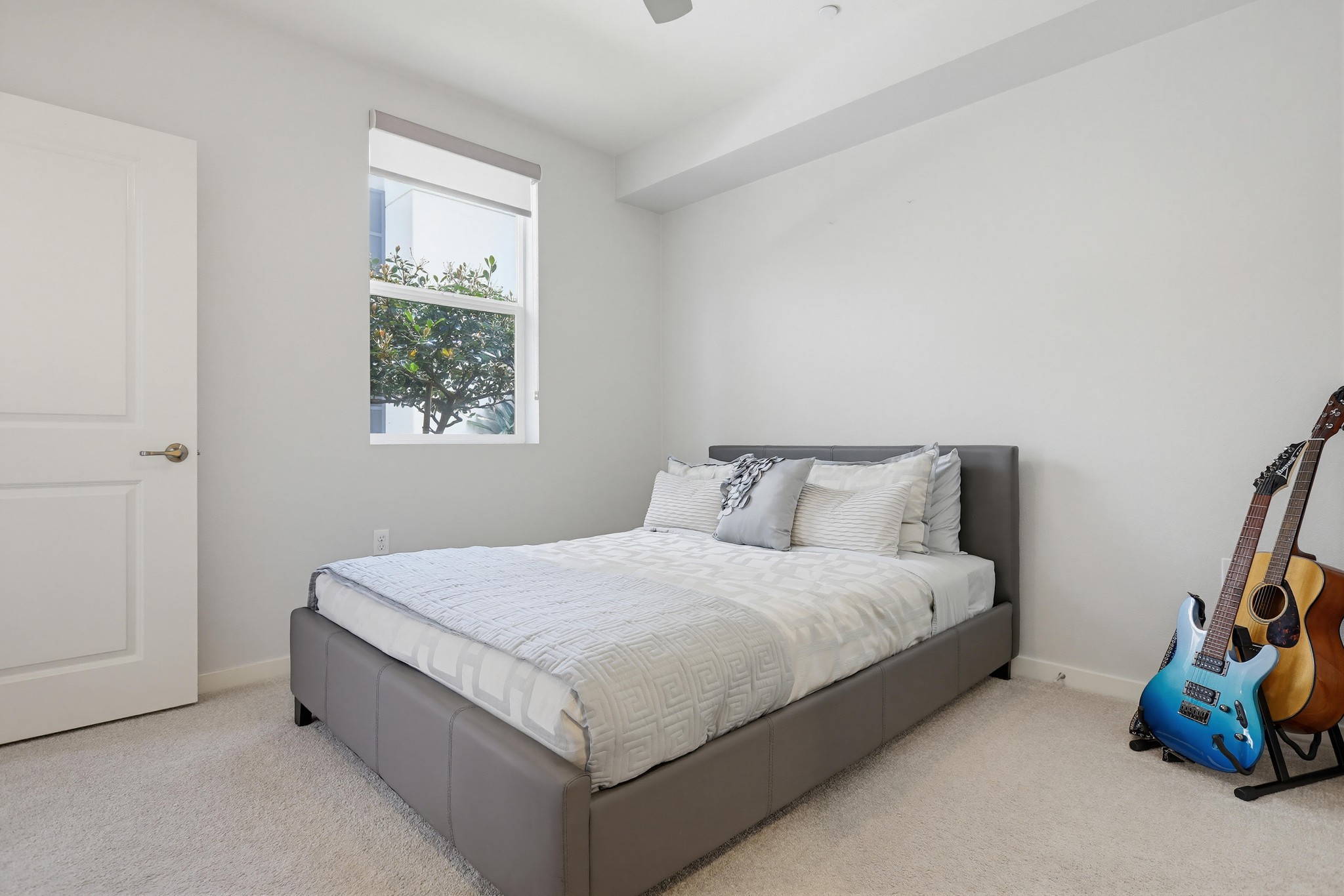 Virtual tour photo 56 of 64 for 503 Rockefeller