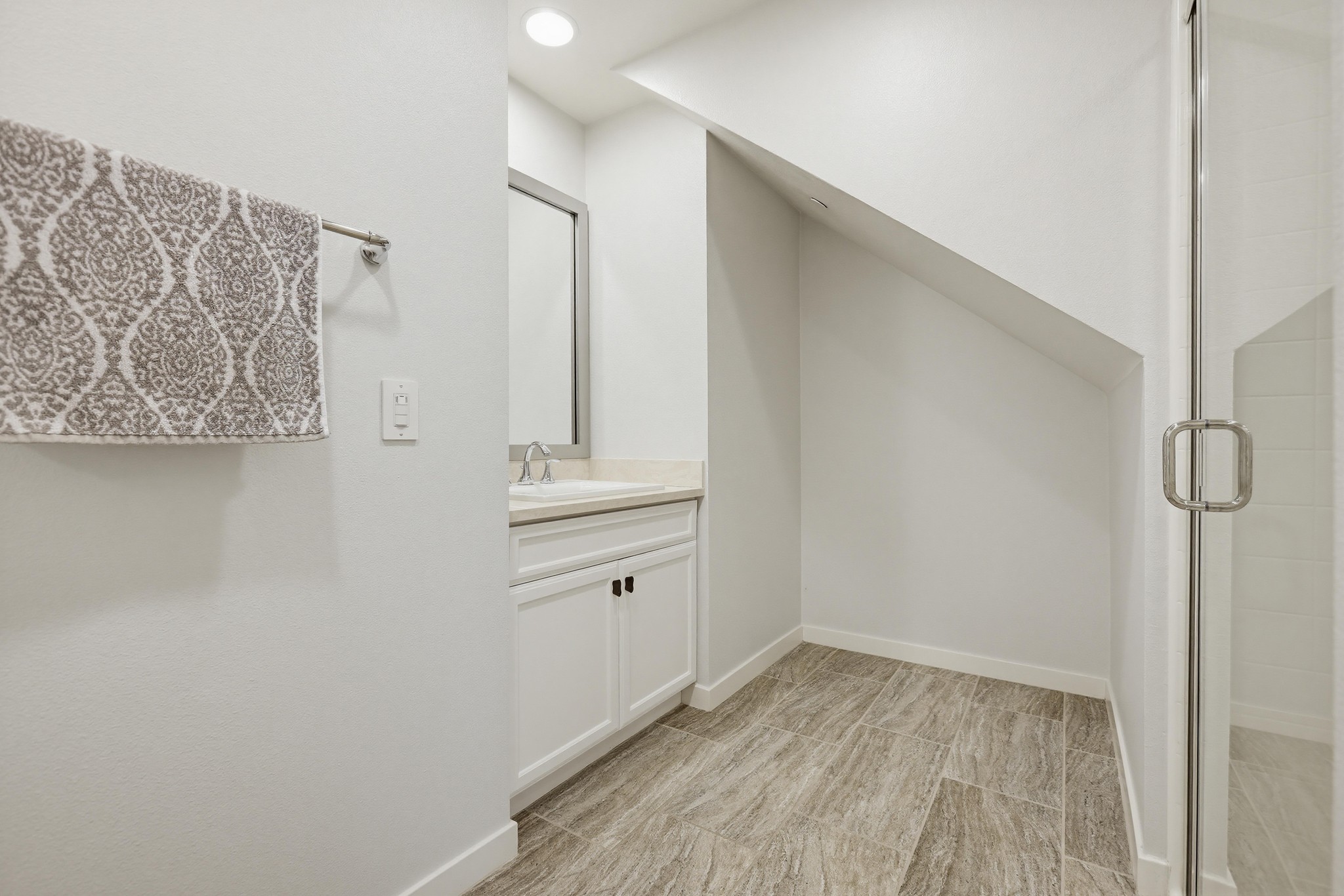 Virtual tour photo 58 of 64 for 503 Rockefeller