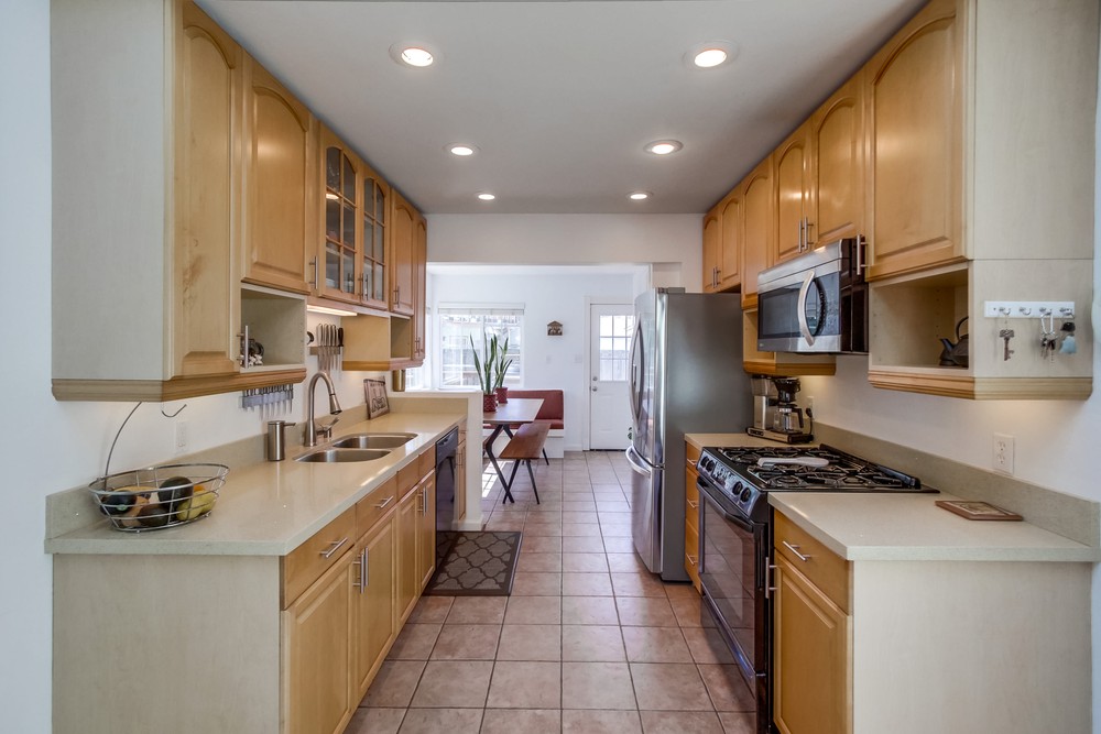 Virtual tour photo 11 of 39 for 5031 Collier Ave