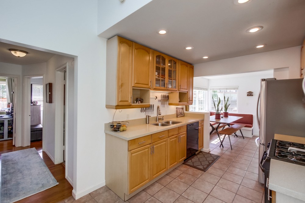 Virtual tour photo 13 of 39 for 5031 Collier Ave