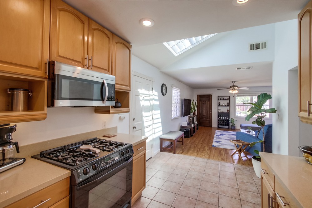 Virtual tour photo 14 of 39 for 5031 Collier Ave