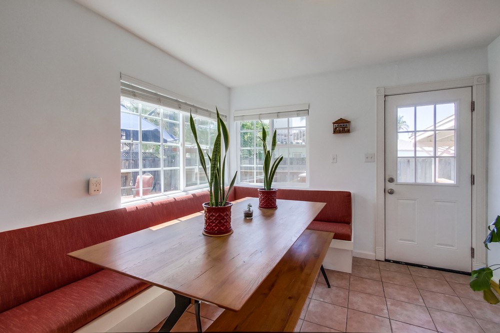 Virtual tour photo 15 of 39 for 5031 Collier Ave