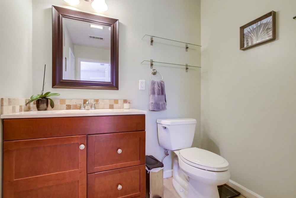Virtual tour photo 25 of 39 for 5031 Collier Ave