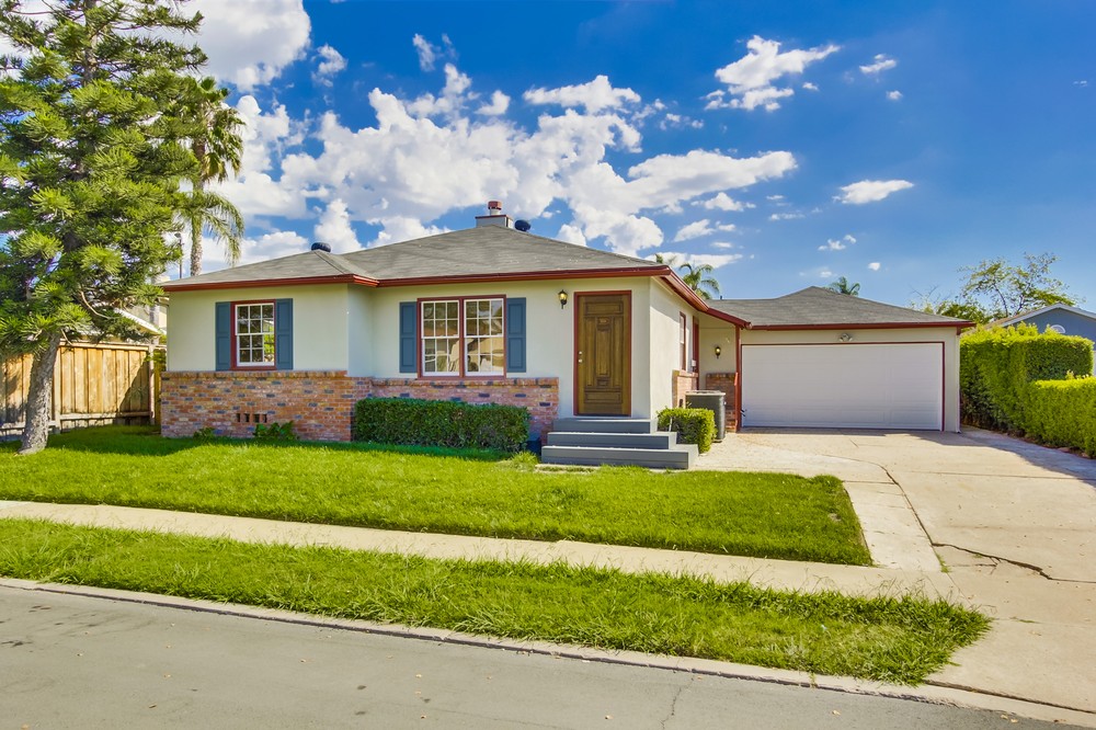 Virtual tour photo 4 of 34 for 5031 Collier Avenue