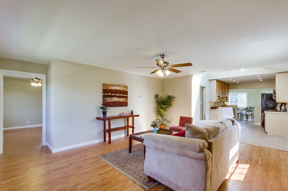 Virtual tour photo 5 of 34 for 5031 Collier Avenue
