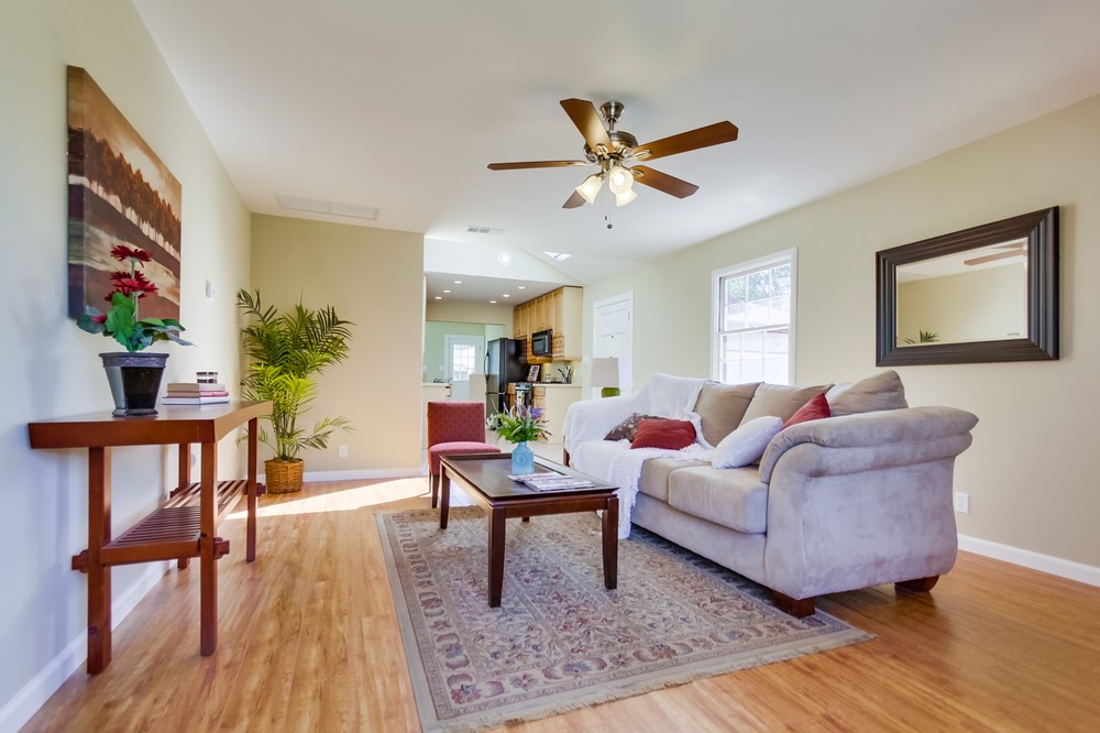 Virtual tour photo 6 of 34 for 5031 Collier Avenue