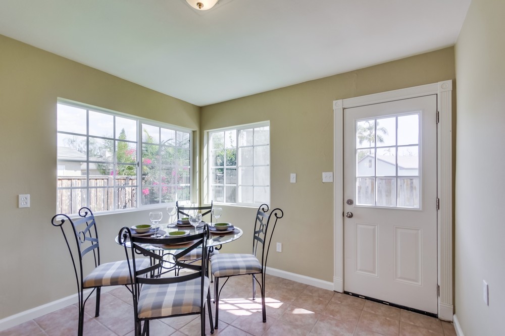 Virtual tour photo 9 of 34 for 5031 Collier Avenue