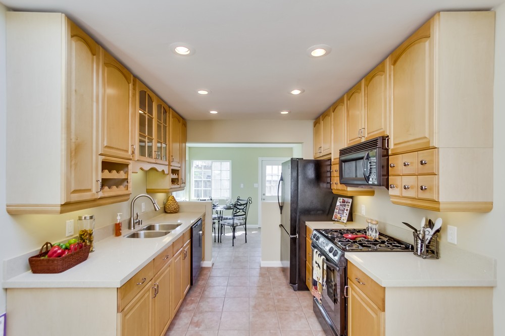 Virtual tour photo 14 of 34 for 5031 Collier Avenue