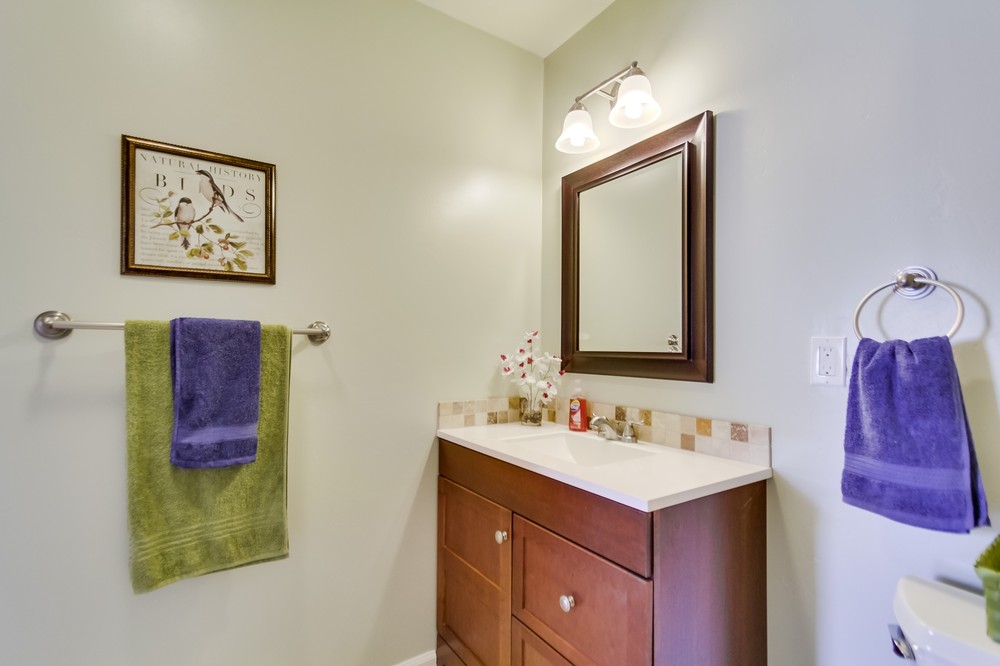 Virtual tour photo 23 of 34 for 5031 Collier Avenue