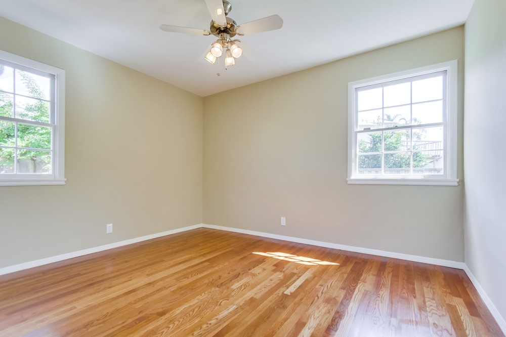 Virtual tour photo 26 of 34 for 5031 Collier Avenue