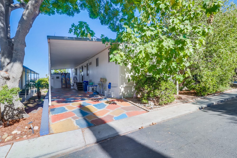 Virtual tour photo 4 of 41 for 5032 Old Cliffs Rd